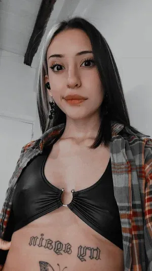 Alica65iuyb's Profile Photo