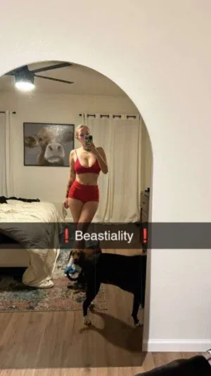 Azarell444's Profile Photo