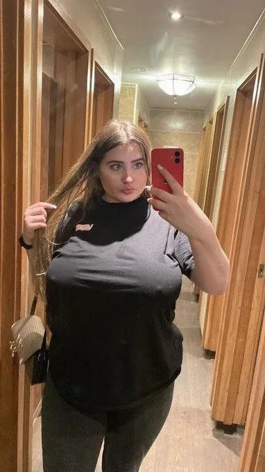 Rosa5697's Profile Photo